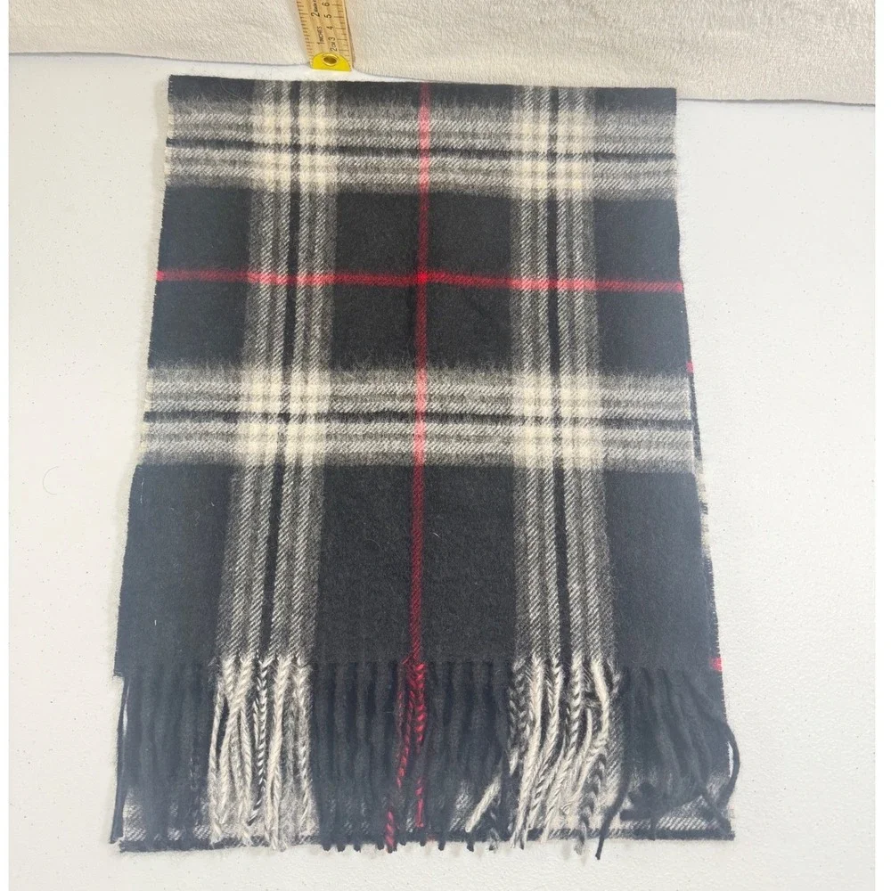 FRAAS‎ Luxury 100% Cashmere Plaid Scarf Black Red White Fringe OLDSTOCK